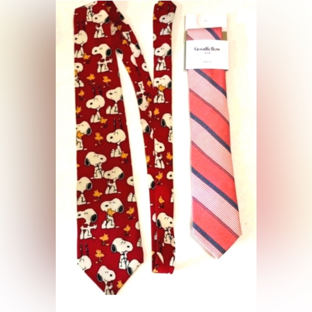 🐾🇺🇸100% Silk Snoopy Patterned Red Tie and Pink/Red Tie Set